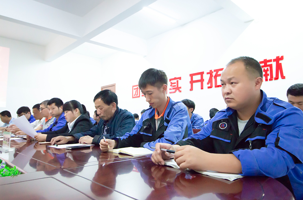 云南万通开展教师秋季训练营